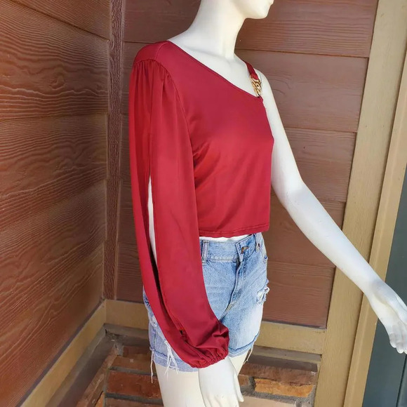 SHEIN Curve Red and Gold Crop Top Blouse Size 0XL Chain Detail NWOT - Picture 5 of 15